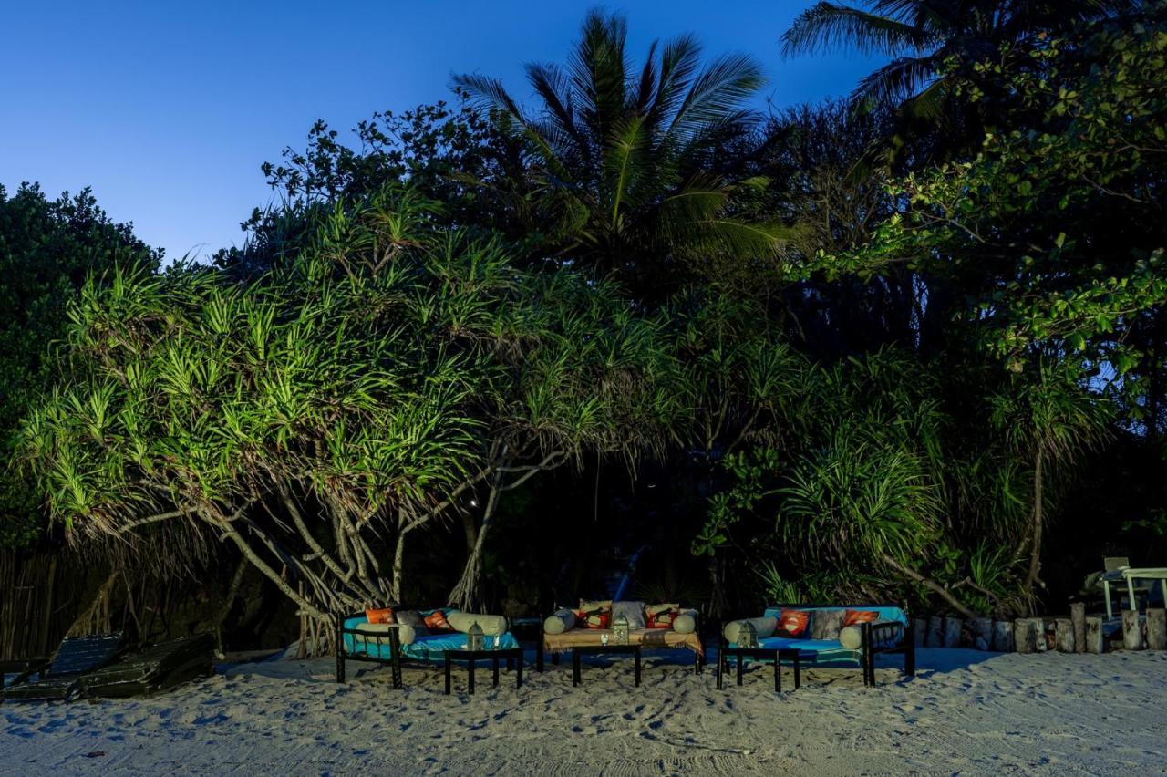 Nuri Boutique Hotel & Villas Msambweni エクステリア 写真