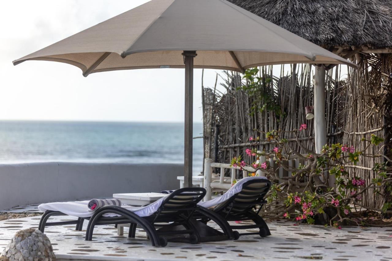 Nuri Boutique Hotel & Villas Msambweni エクステリア 写真