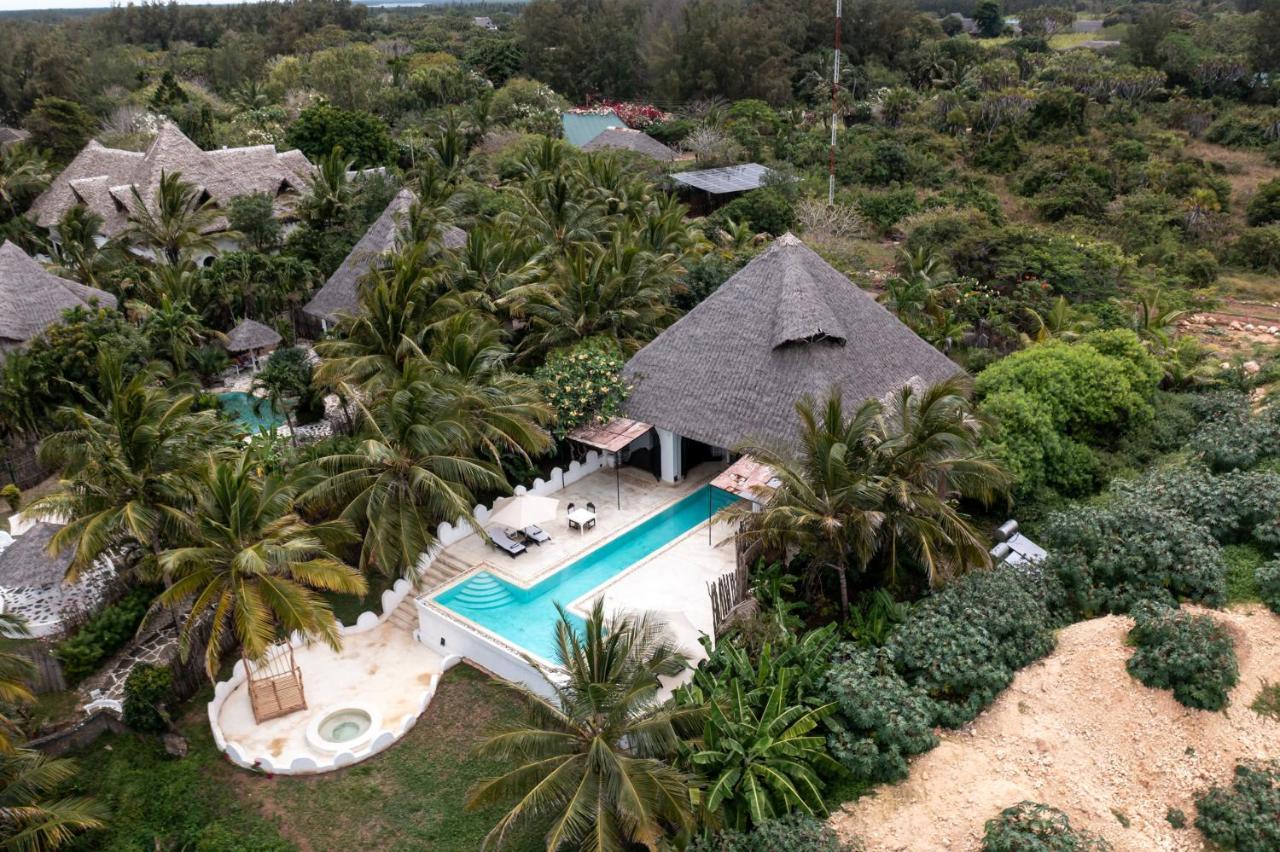Nuri Boutique Hotel & Villas Msambweni エクステリア 写真