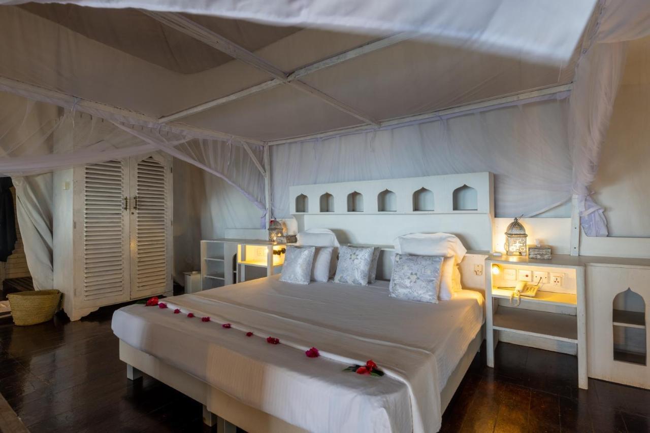 Nuri Boutique Hotel & Villas Msambweni エクステリア 写真